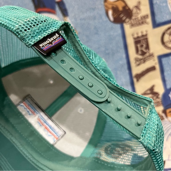 Patagonia Classic Logo Mesh Embroidered Snap Back Hat Cap Teal - Picture 4 of 6